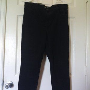 Old Navy Rockstar Super Skinny Jeans High-Rise 24/7 Sculpt in Black, size 16